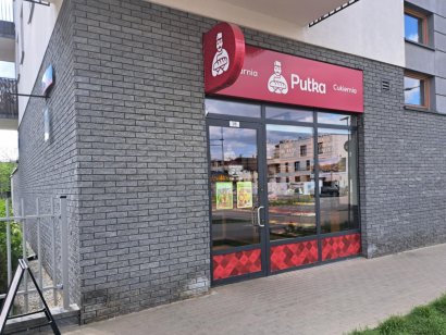 Bluszczańska 61
