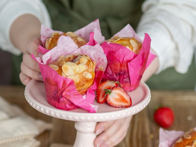 BEZGLUTENOWY Muffin Truskawkowy 110 g